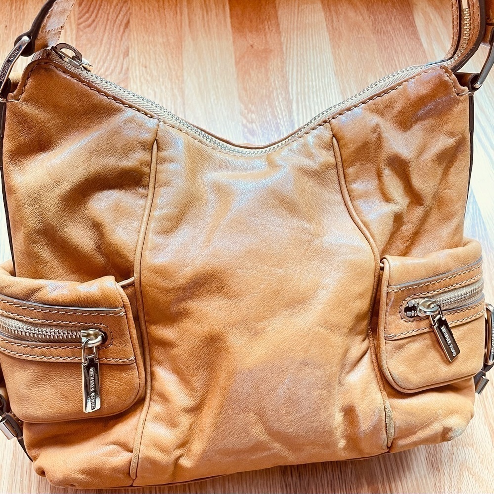 Michael Kors purse leather caramel shoulder bag super funky festival hip - Picture 7 of 16